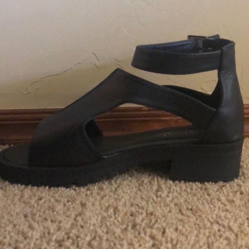 Black sandals